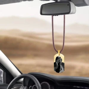 تعليقة سيارة ذهبية مميزة من تصميمك